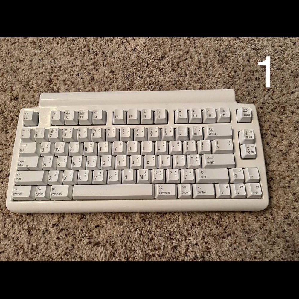 Mattias Mini Tactile Pro